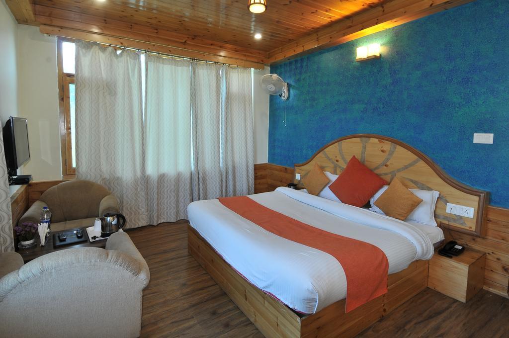 Gezellig Inn - Tree Hill Cottages&Kanyal Villas Manāli Exteriör bild